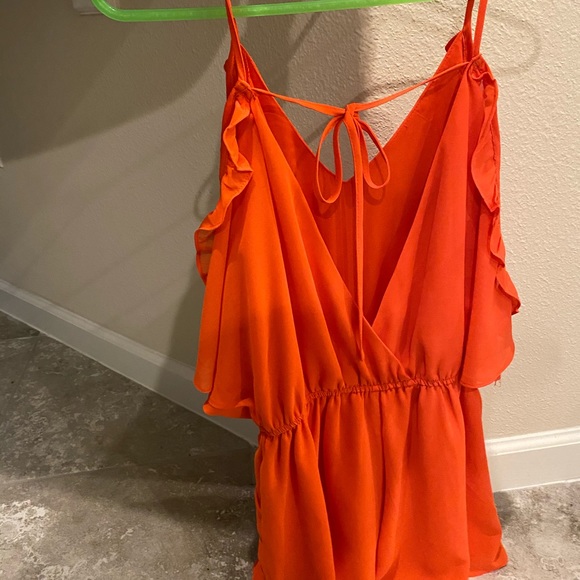 Dainty Hooligan orange romper Small. NWOT - Picture 3 of 7
